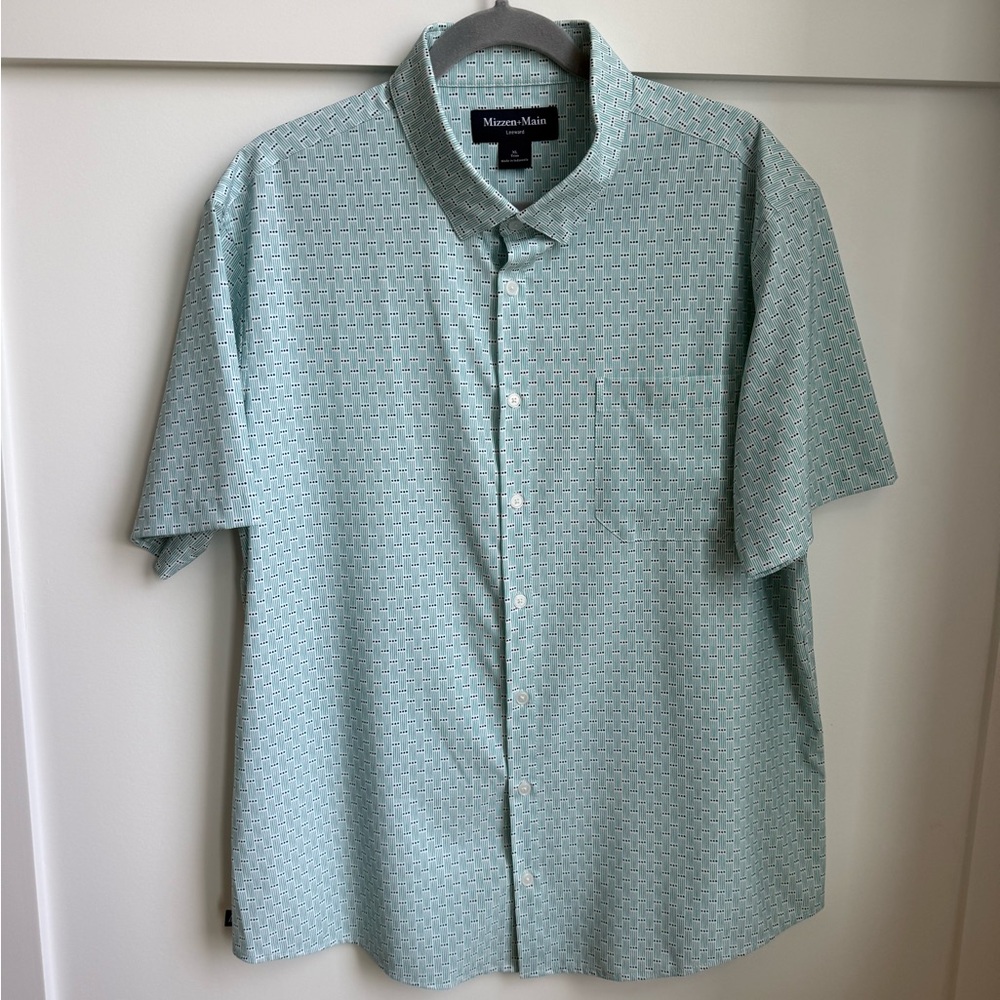 Mizzen+Main Short Sleeve Mint Geometric Button-Down Shirt